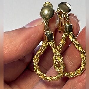 Vintage Napier Gold Tone Rope Drop Earrings – Patent 3,176,475 (1962)